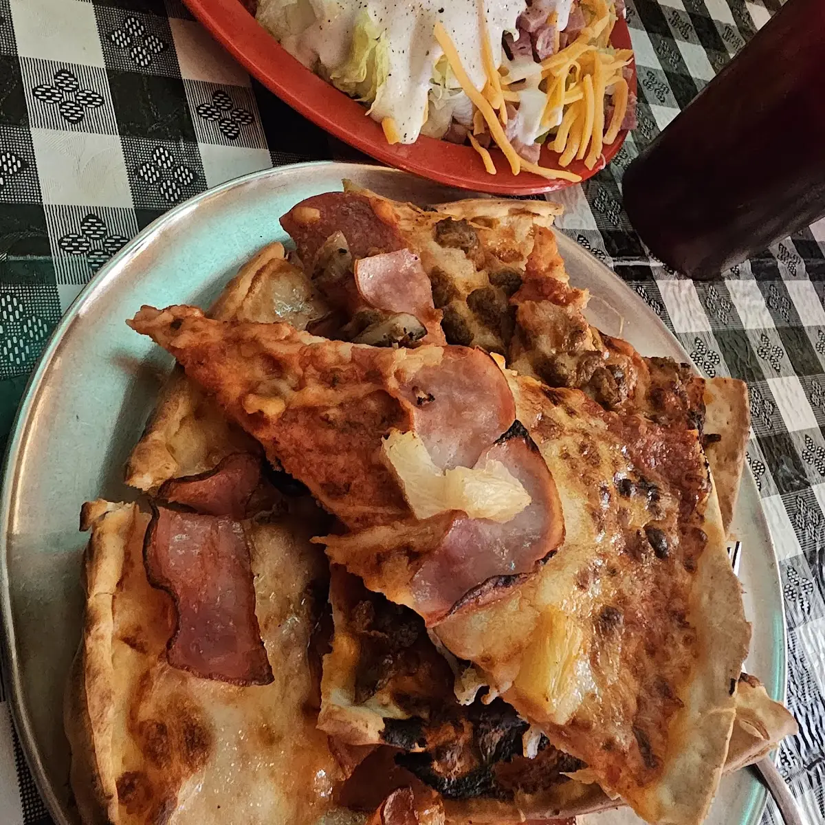 Thin Crust Pizza