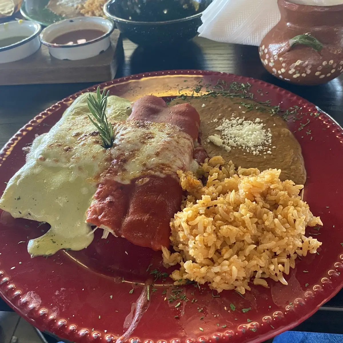 Enchiladas de Pollo En Salsa Verde