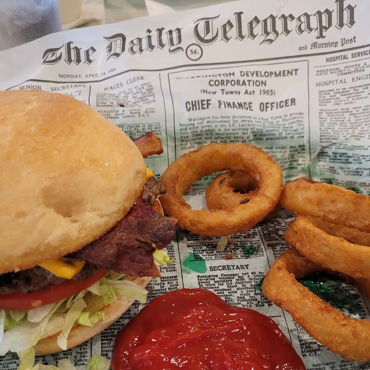 Bacon Cheeseburger & Onion Rings