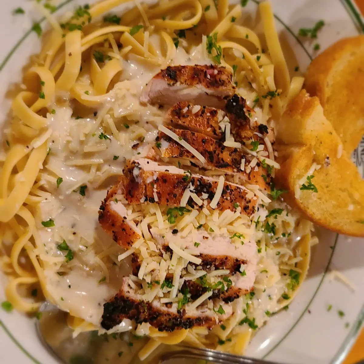 Chicken Alfredo