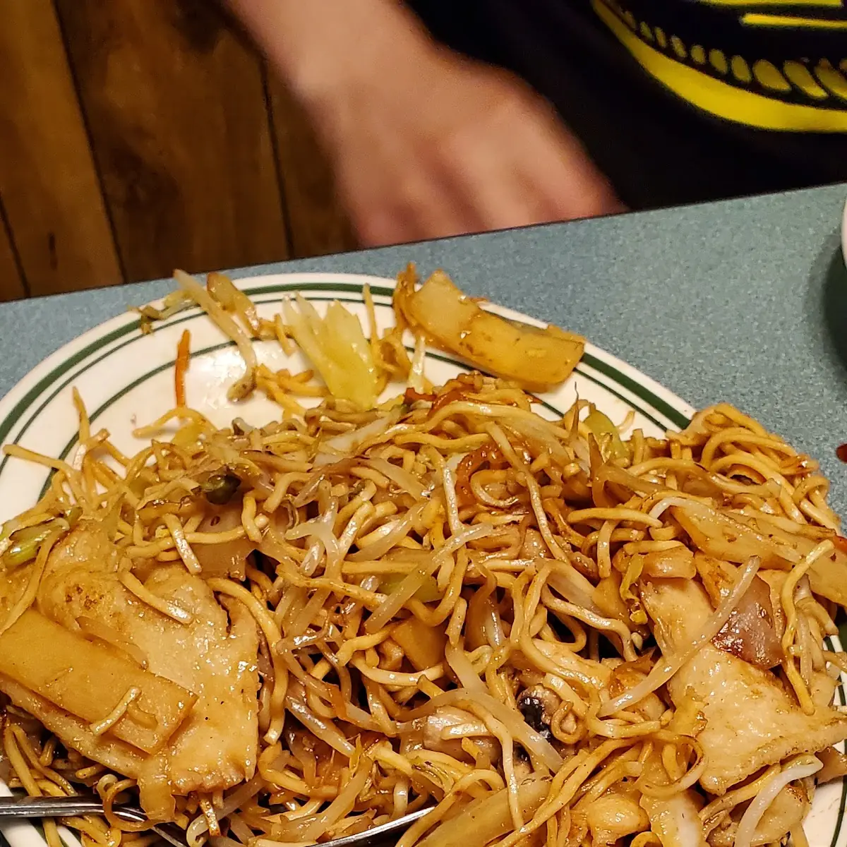 Chicken Lo Mein