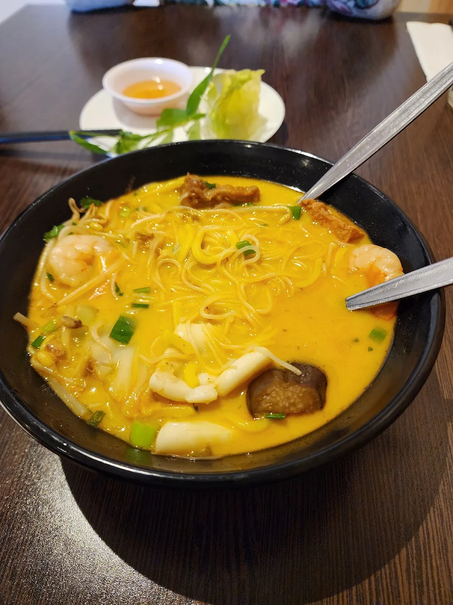 Seafood Laksa, Green Bamboo