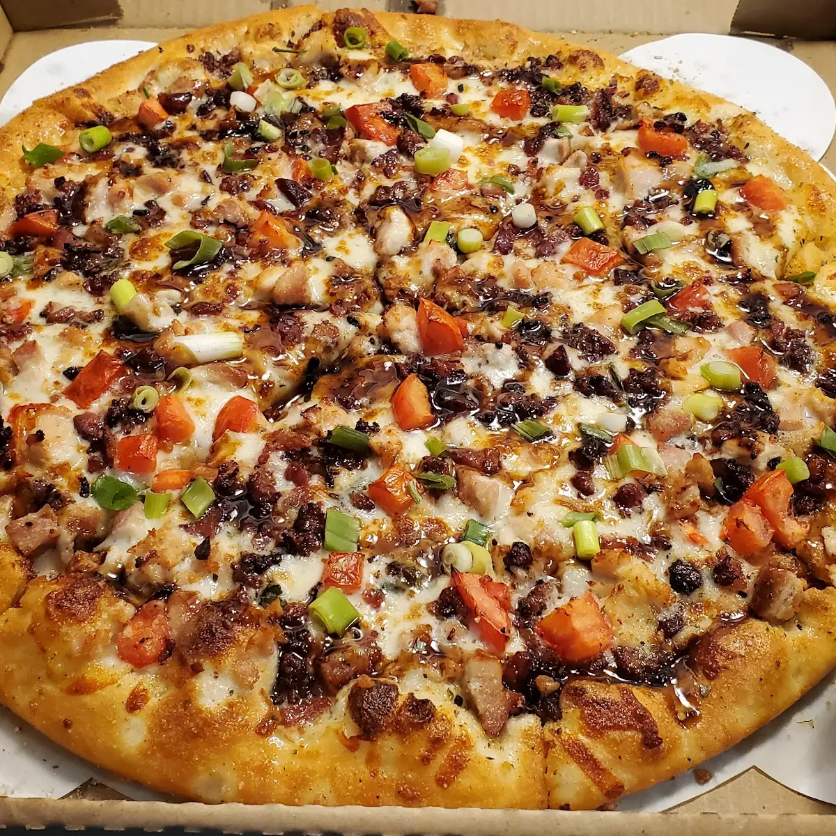 Garlic Chicken Pizza
