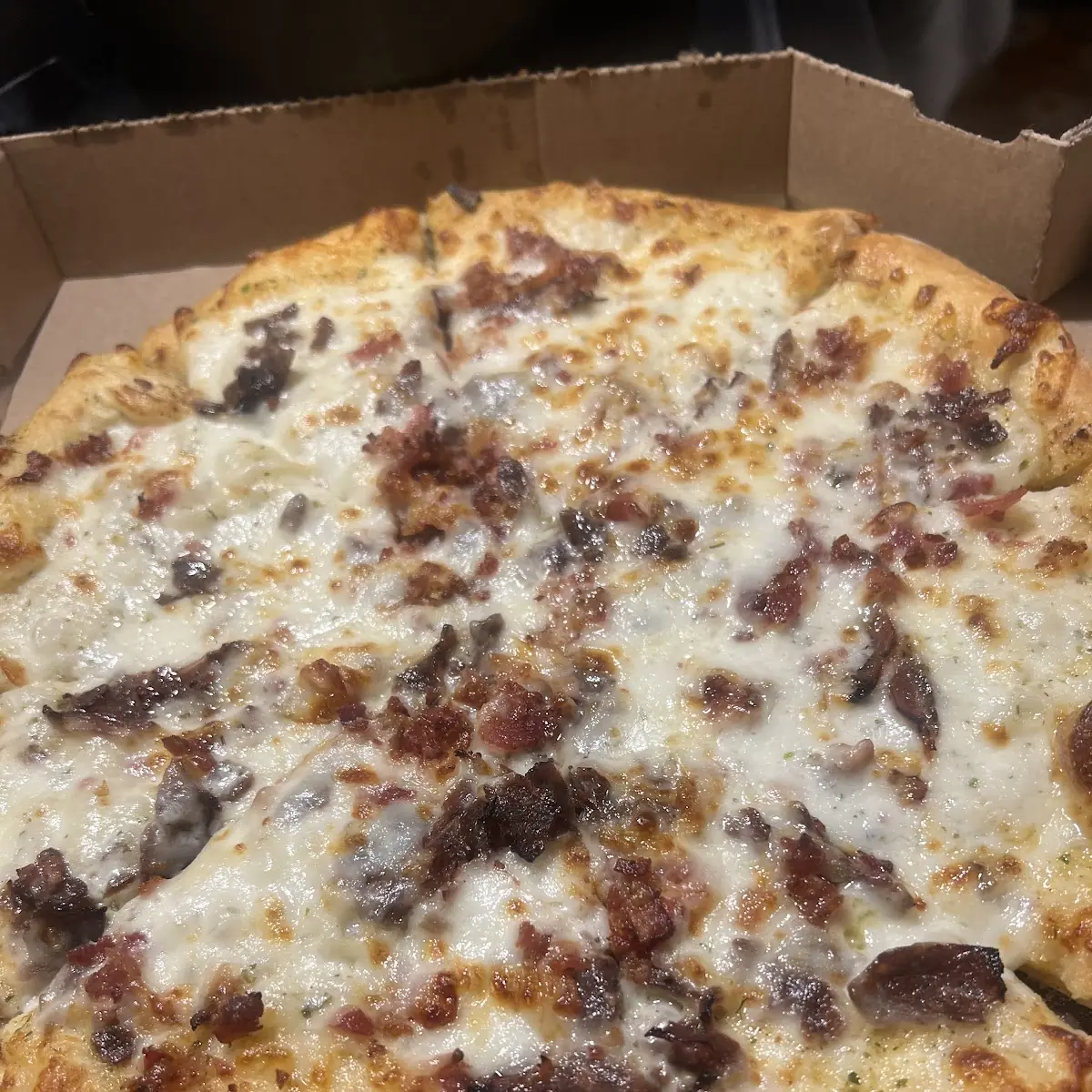 Philly Steak and Bacon w Garlic Sauce Pizza