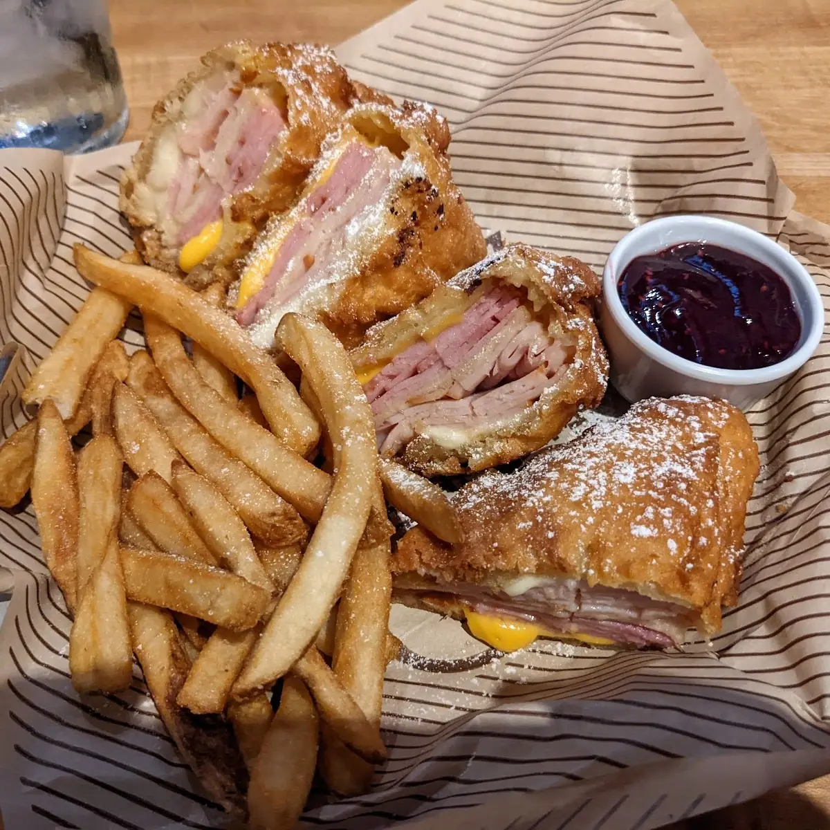 Monte Cristo Sandwich