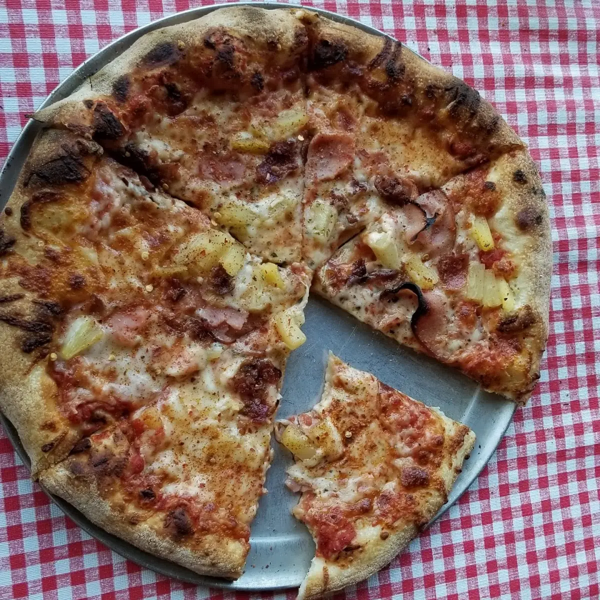Hawaiian Pizza