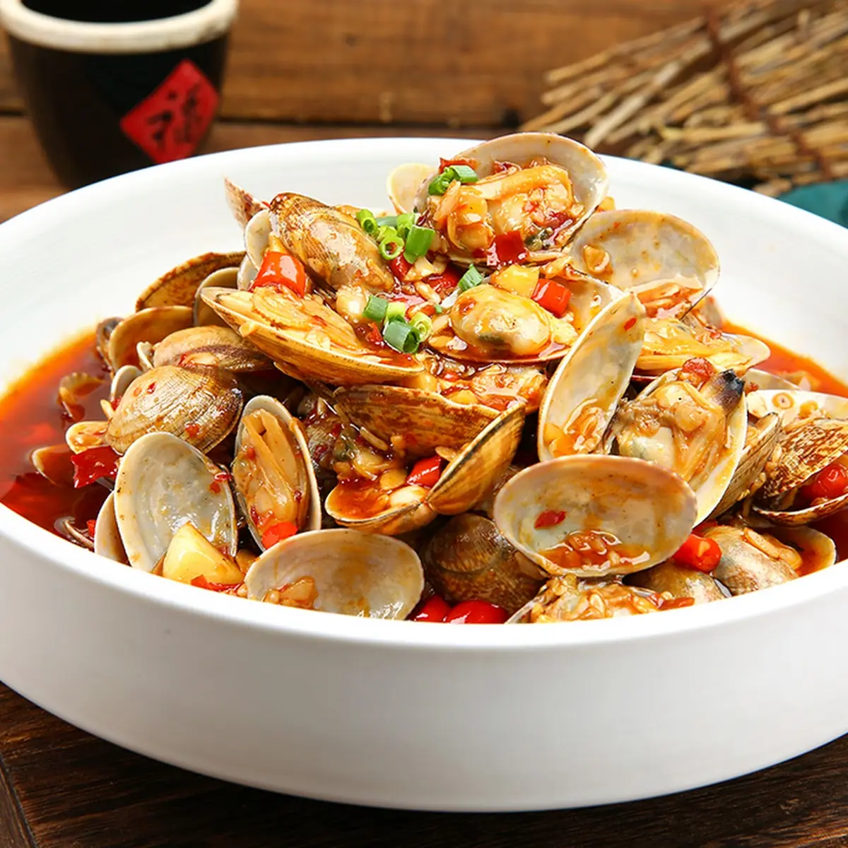 Spicy Wine Sauce Clam