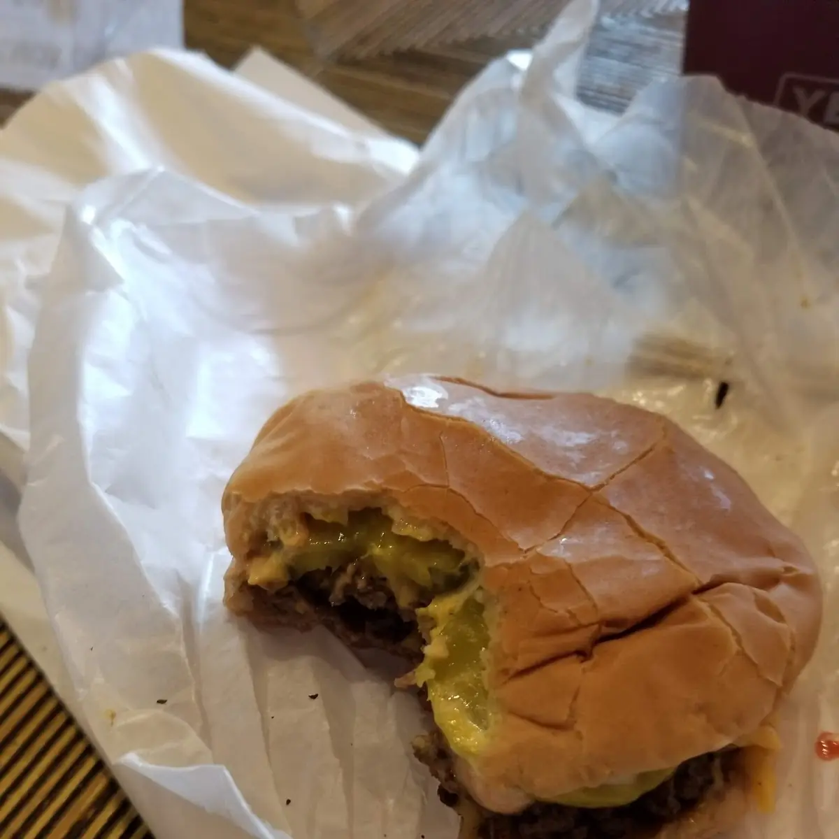 Royal James Cafe Double Cheeseburger