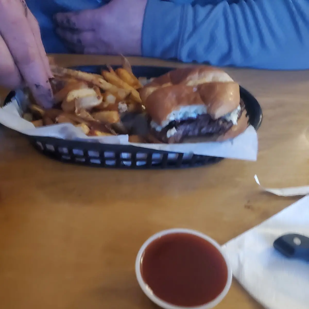 Black and Blue Burger