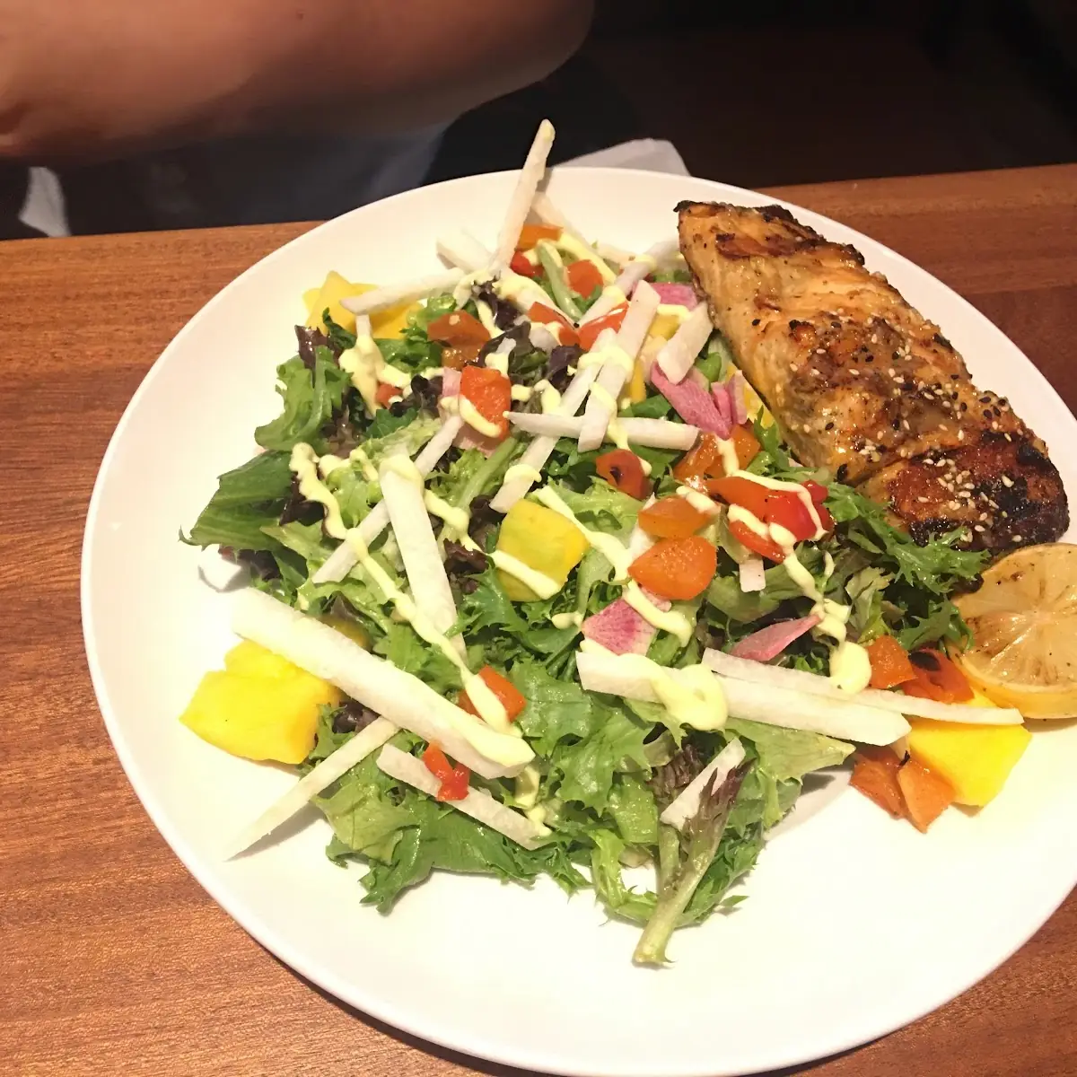 Sesame-Grilled Salmon Salad