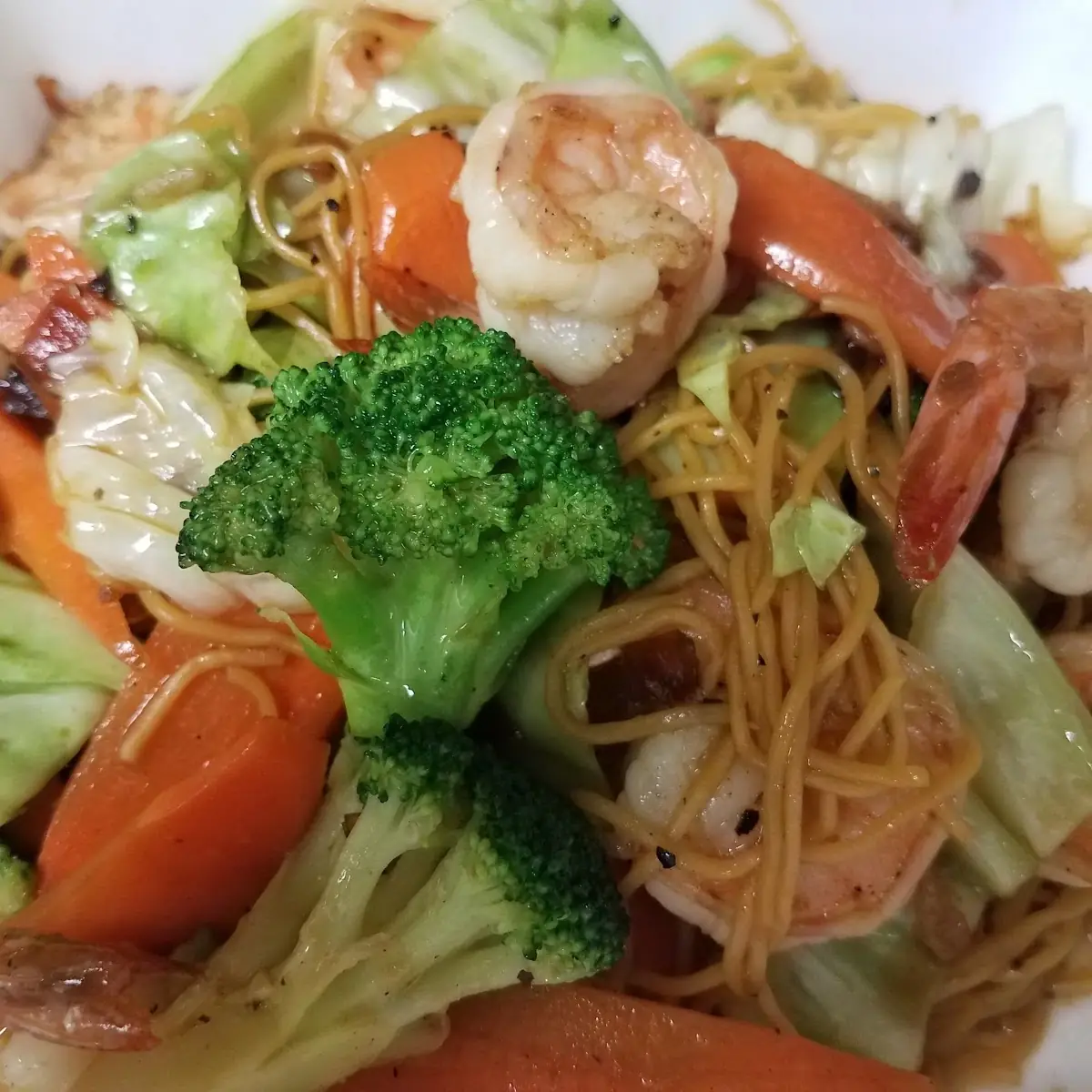 Shrimp Stir Fry Egg Noodles