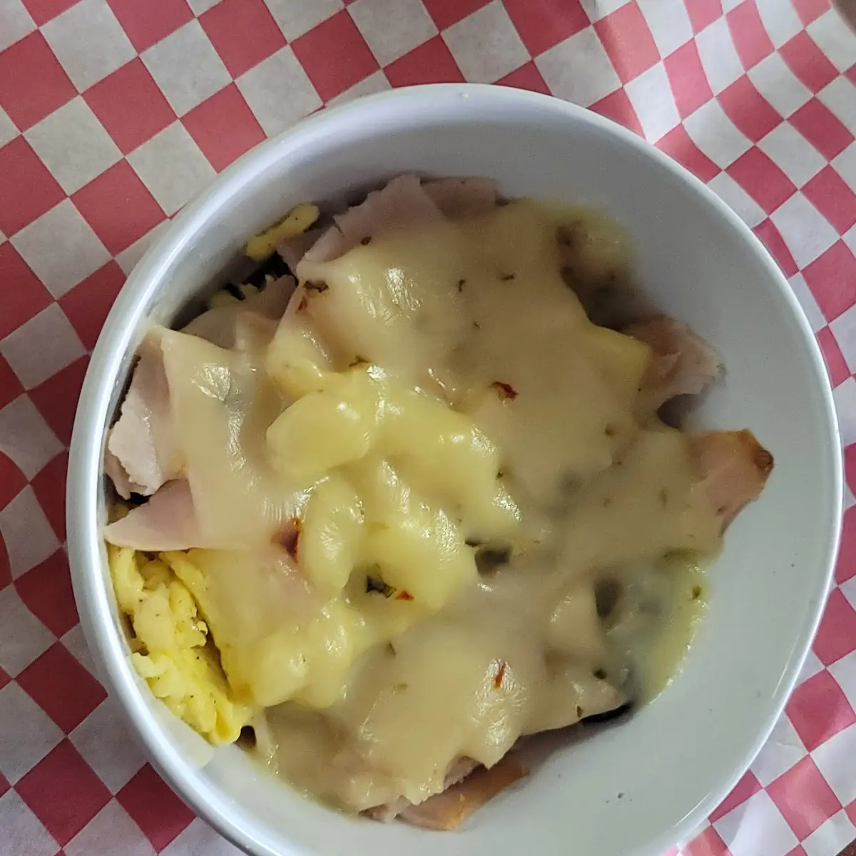 Breakfast Bowl with Turkey Pepper Jack and Mushrooms