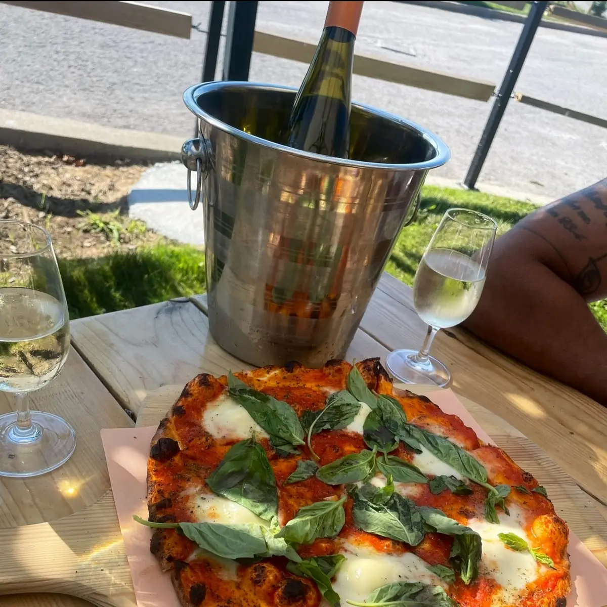 Margherita Pizza, BarrelHead