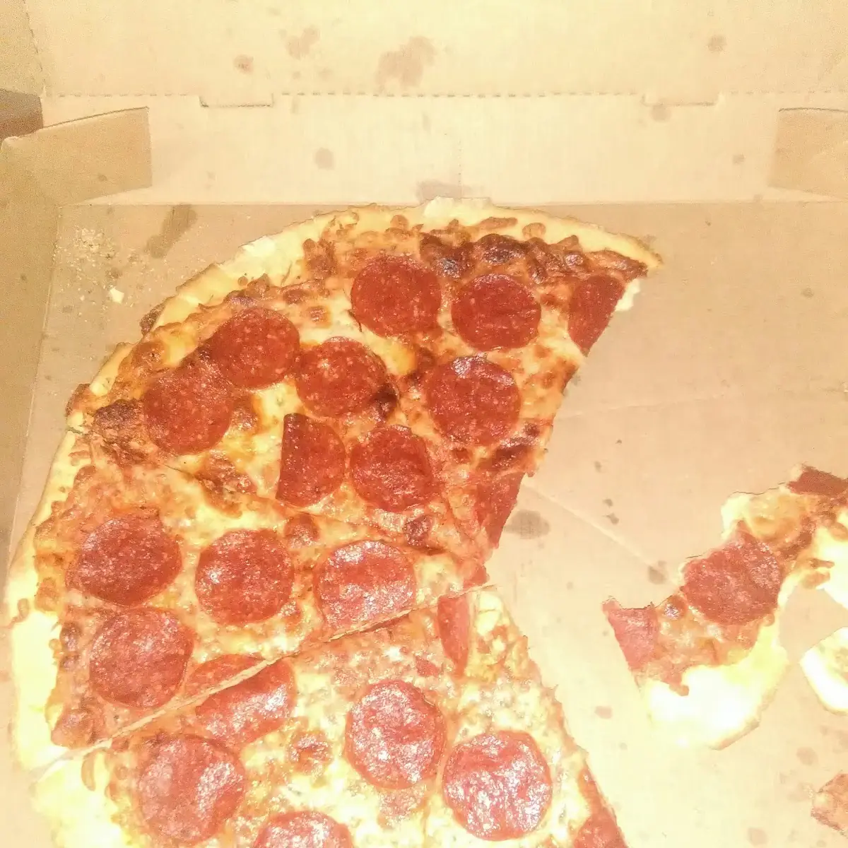 Large Thin and Crispy Pepperoni Pizza