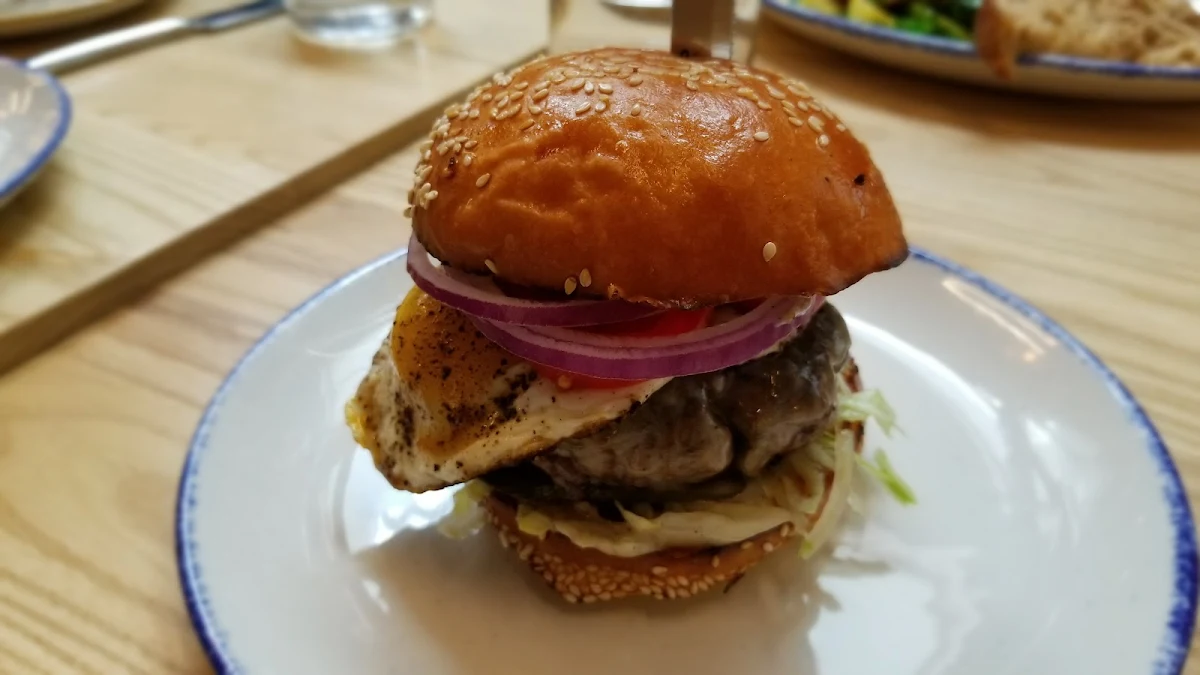 Brunch Burger, Avling
