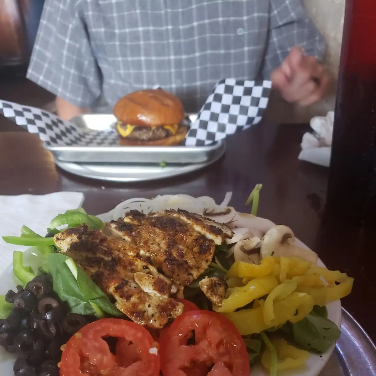 Spinach Salad with Grilled Chicken
