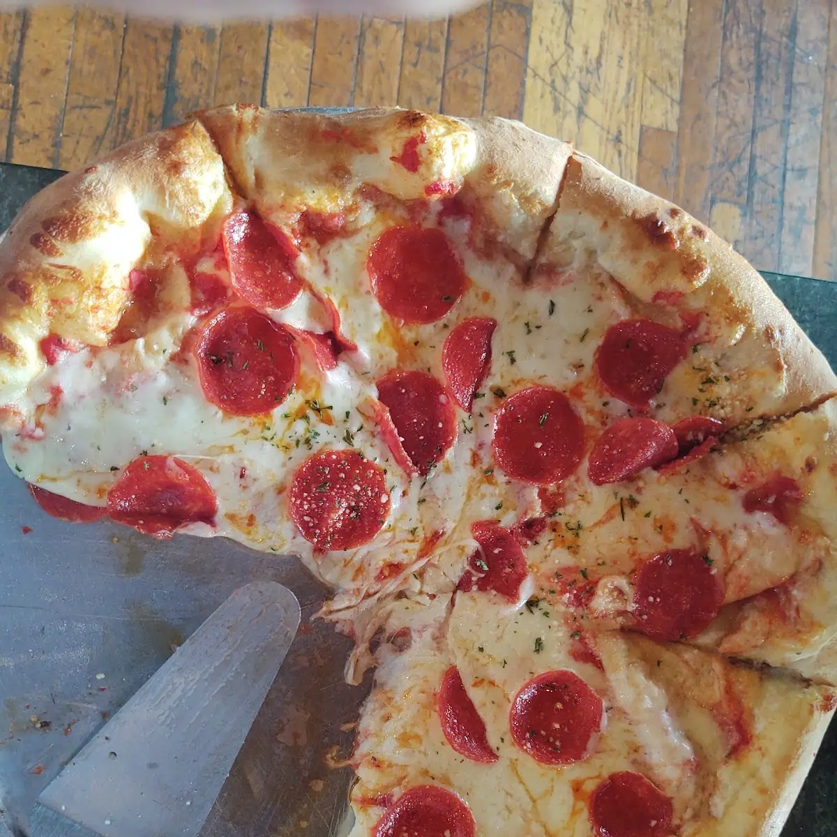 14 Pepperoni Pizza