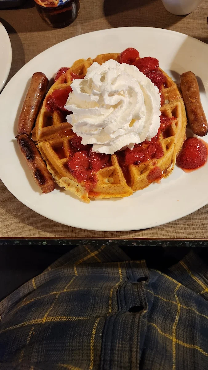 Waffle Big Breakfast