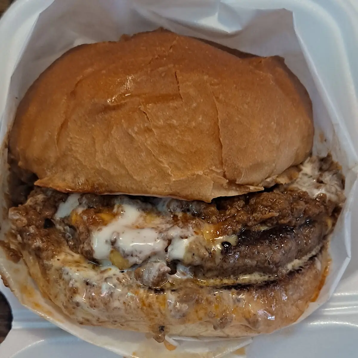Chili Cheese Burger