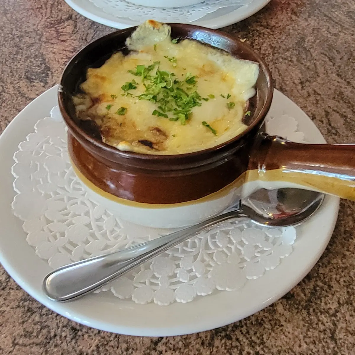 Soupe À l'oignon, Restaurant - Bistro LeRelais