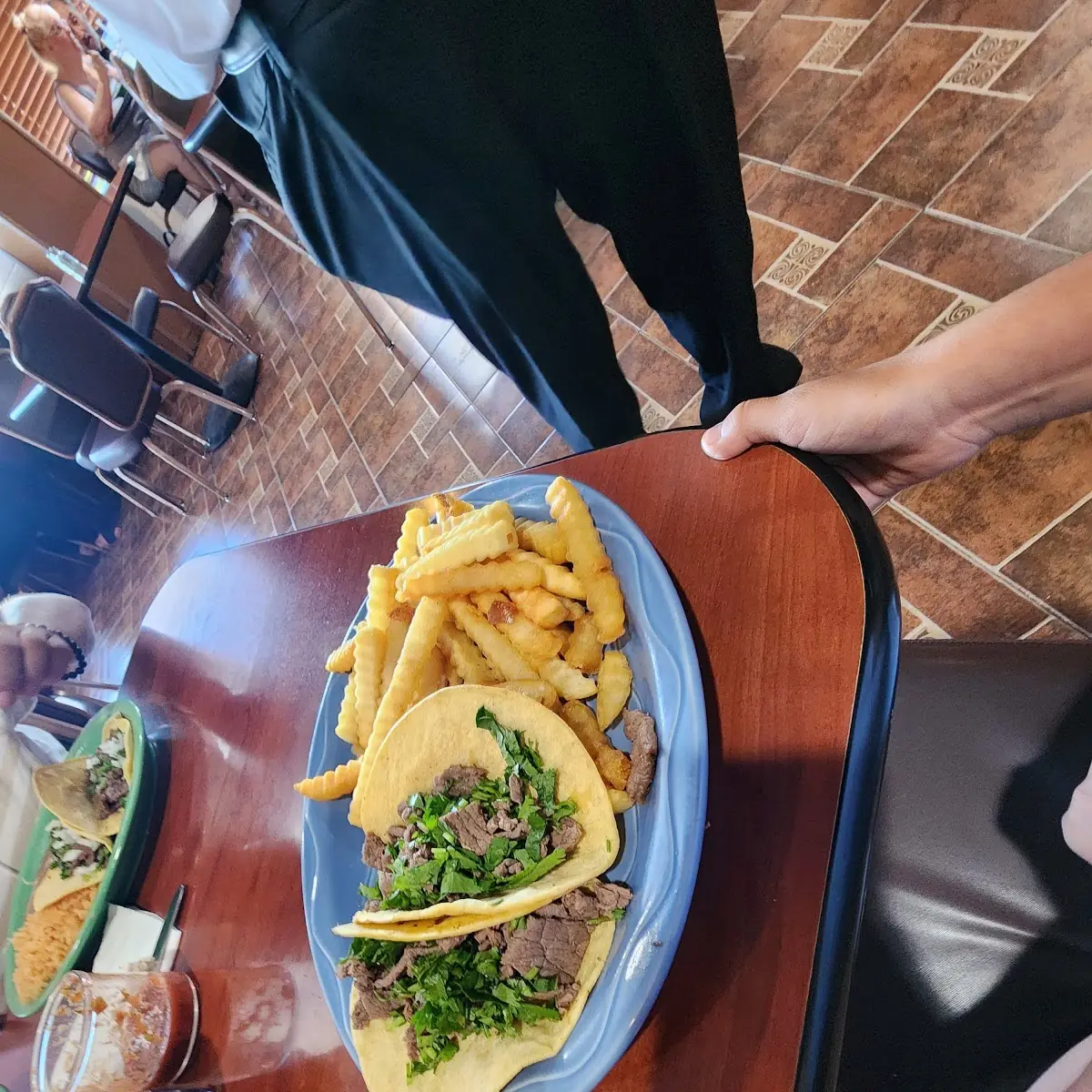 Tacos De Asada & Fries