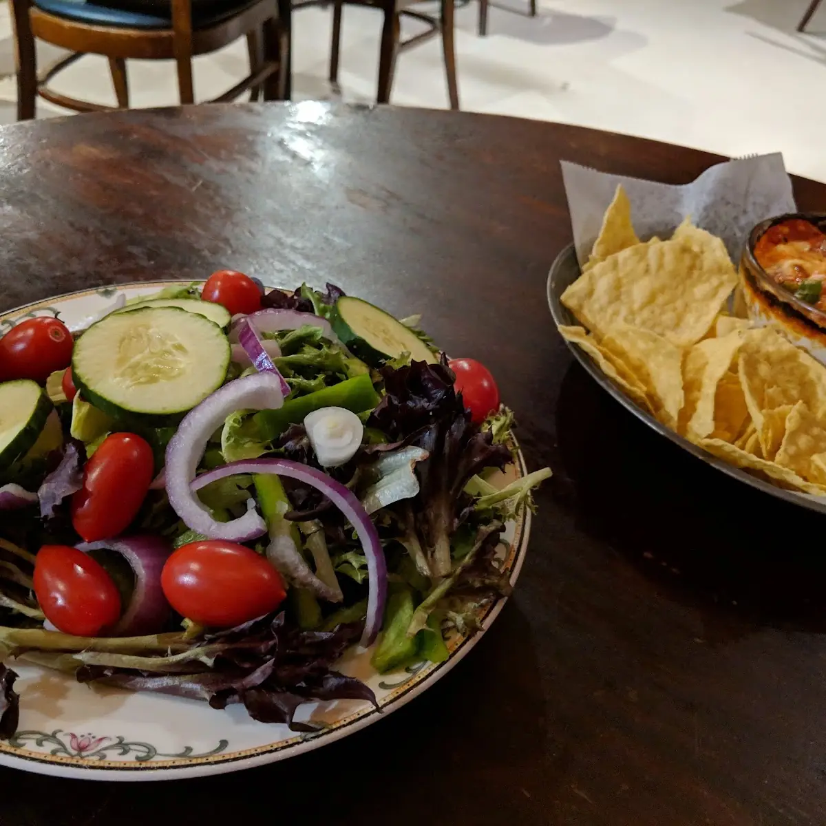 House Salad and King's Cup