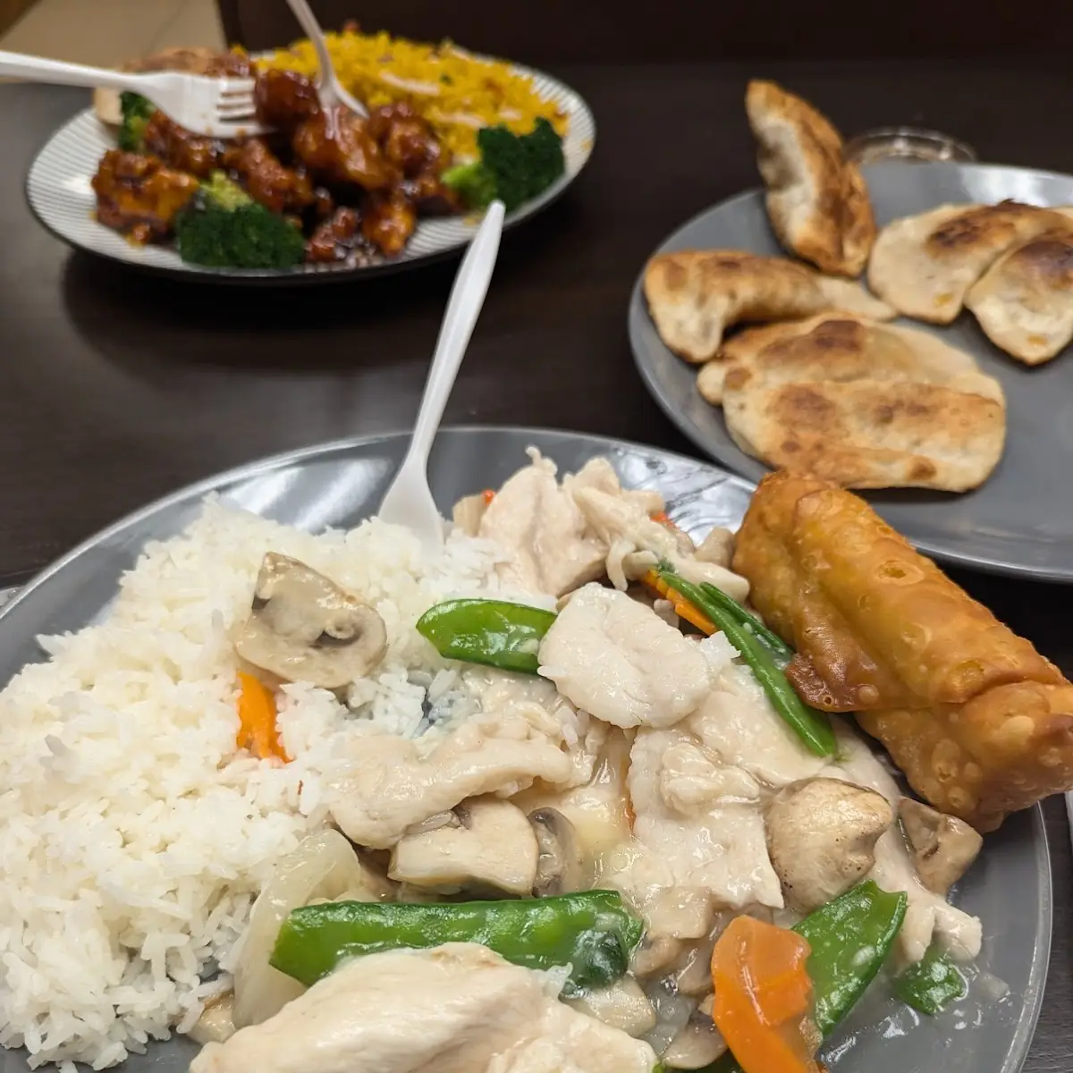 Moo Goo Gai Pan Chicken