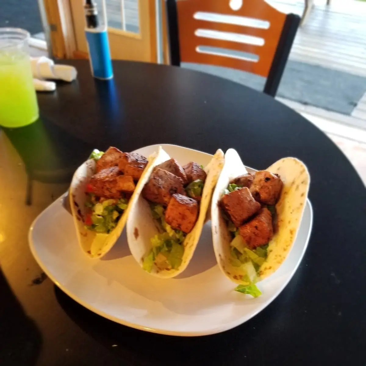 Seared Tuna Tacos