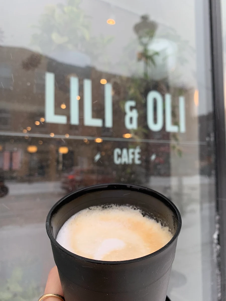 Petit Latte, Lili et Oli Verdun