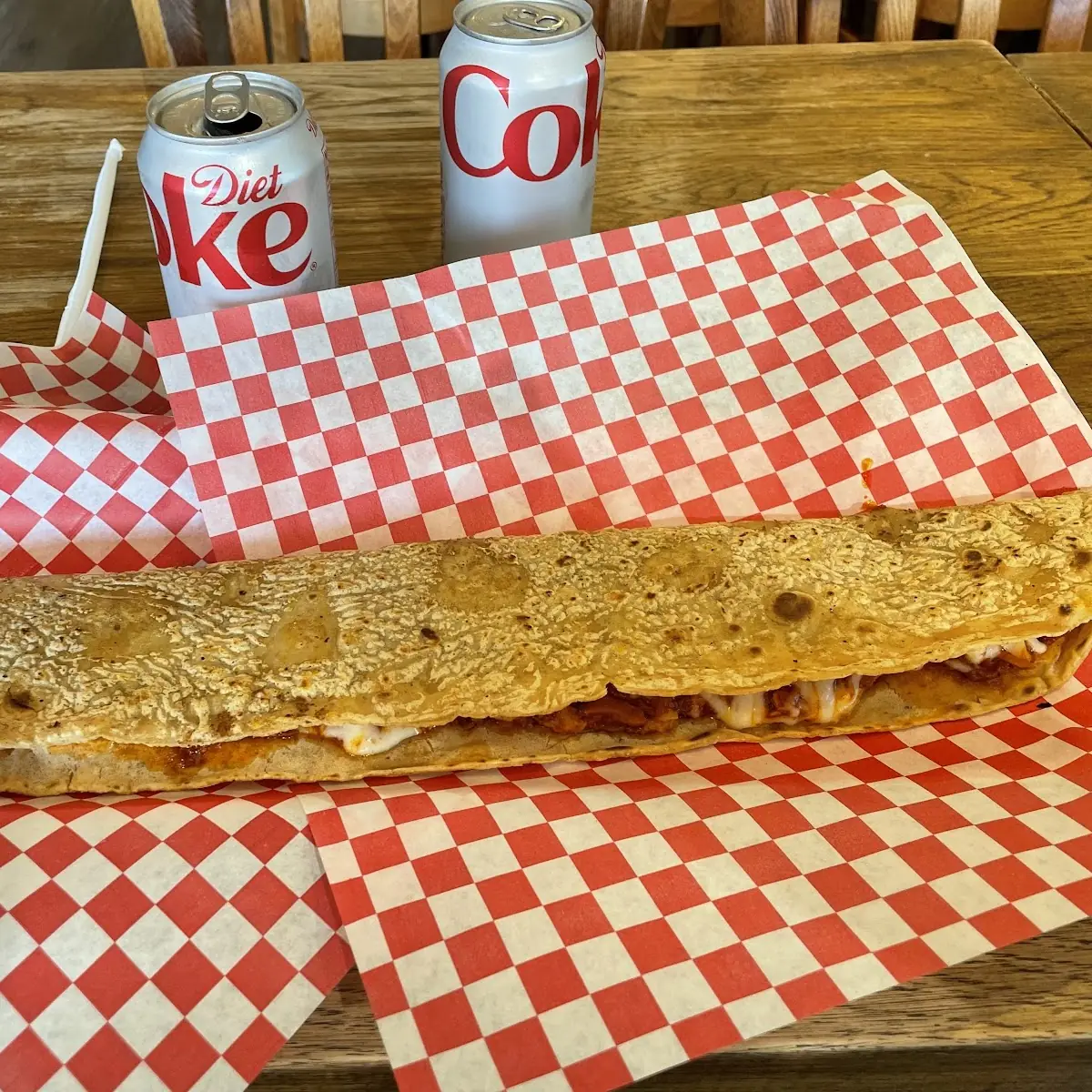Quesadilla De Chicharron Prensado Rojo