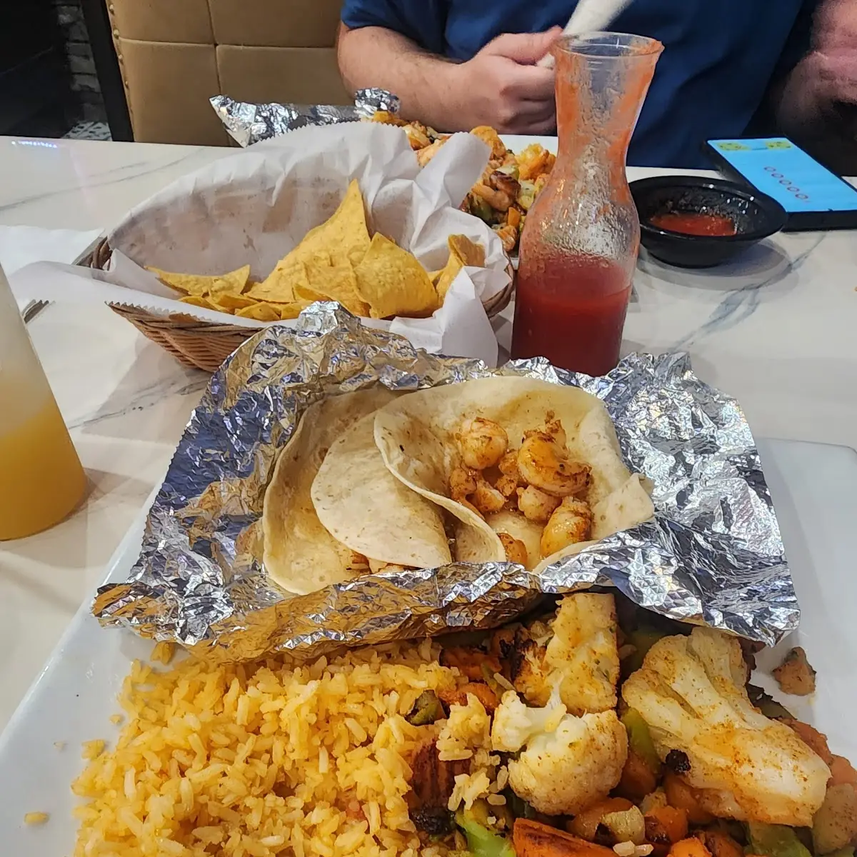 Mango Shrimp Tacos