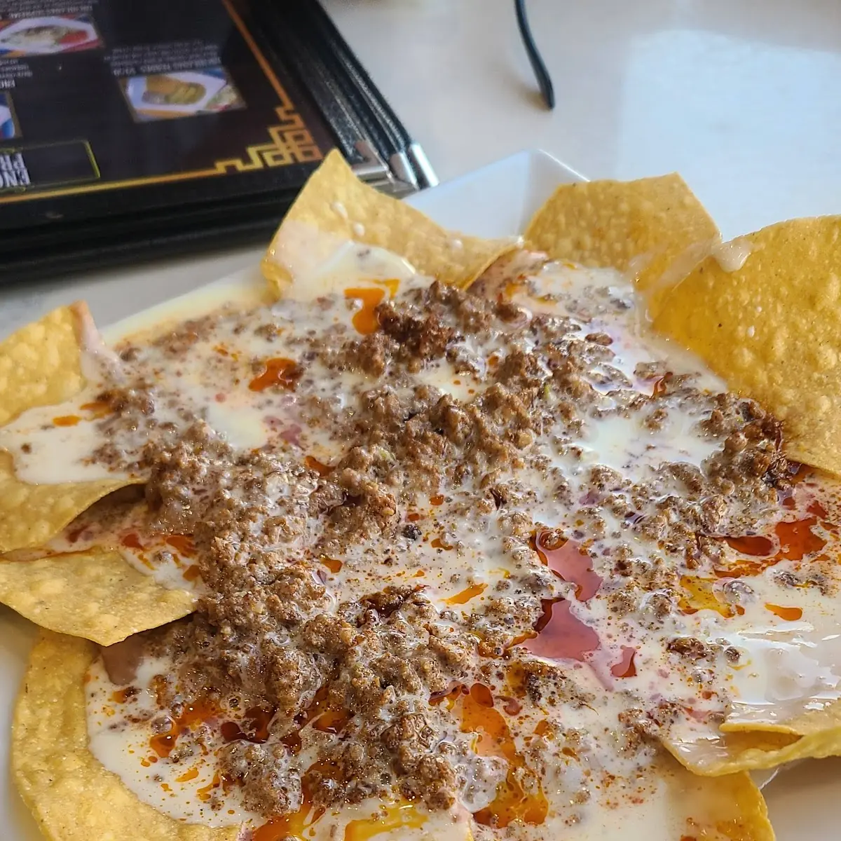 Queso Fundido Con Chorizo
