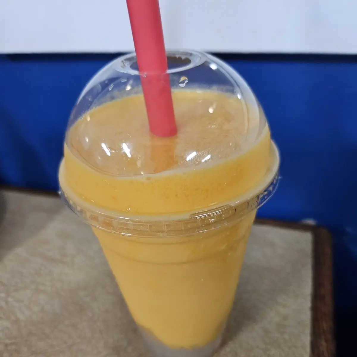 Blended Mango Lemonade with Lychee Jellies