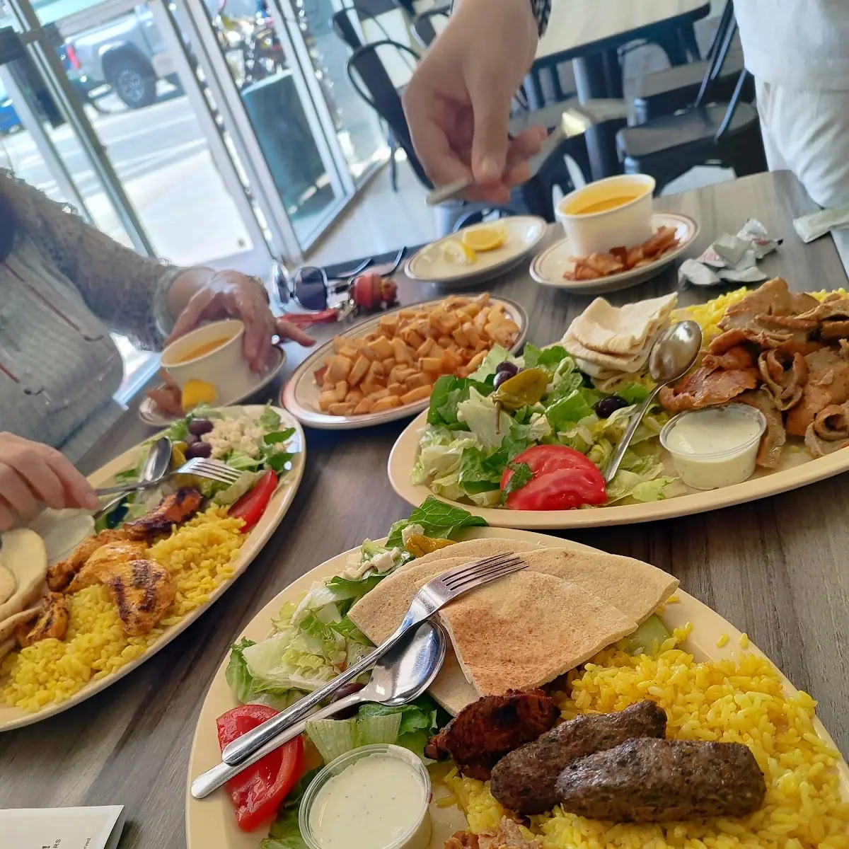 Gyros Yee-Ros Plate
