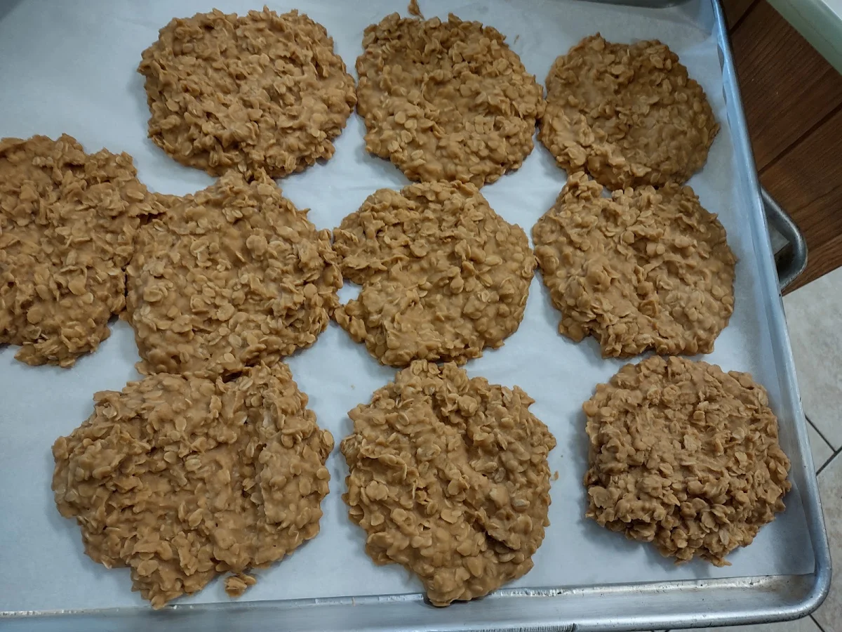 No Bake Peanut Butter Oatmeal Cookie