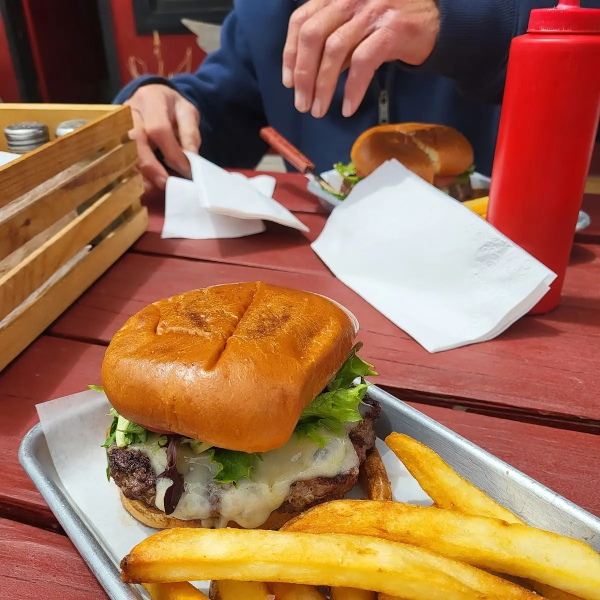Jack Cheese Avocado Burger