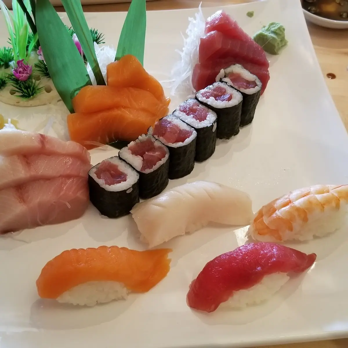 Sashimi Deluxe
