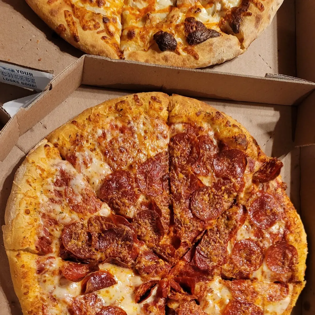 Supposed to Ultimate Pepperoni Pizza