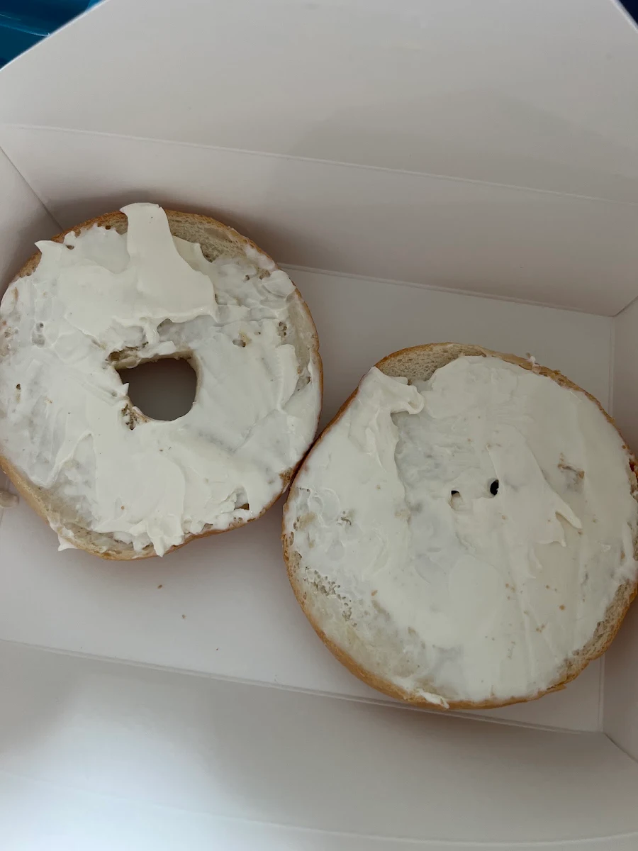 Hollaback Bagel