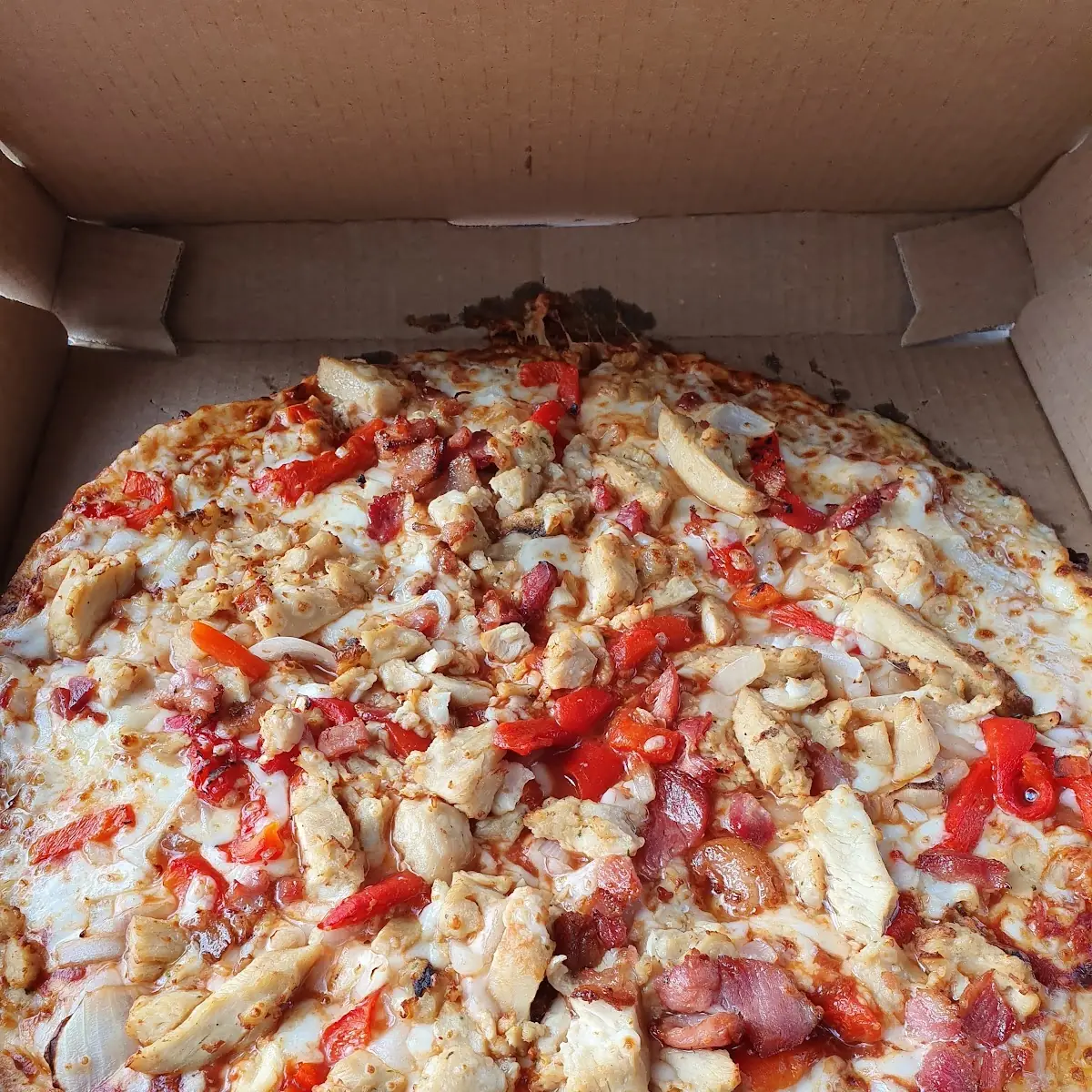 Chicken Bacon Pizza