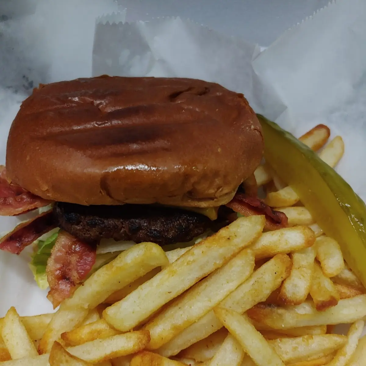 Frank's Bacon Cheeseburger