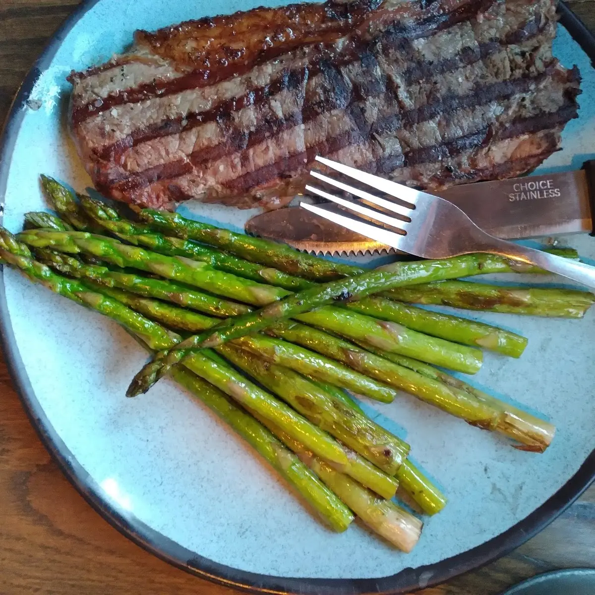 New York Strip Steak with Asparagus