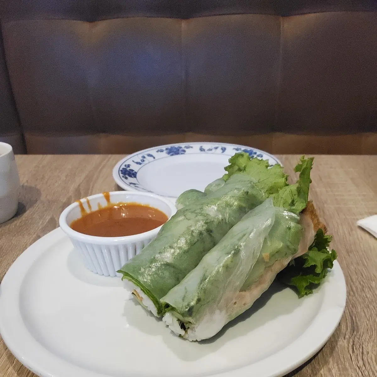 Fresh Spring Rolls with Sauce