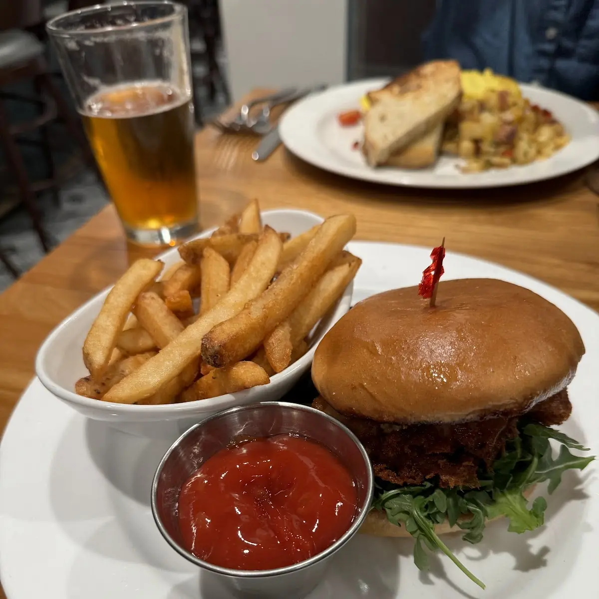 Classic Tucci's Burger