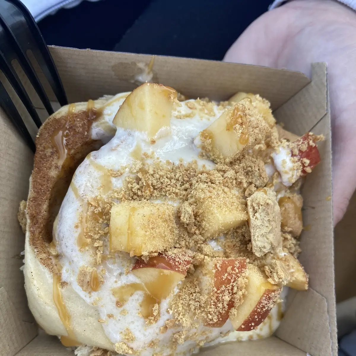 Chai Cinnamon Roll