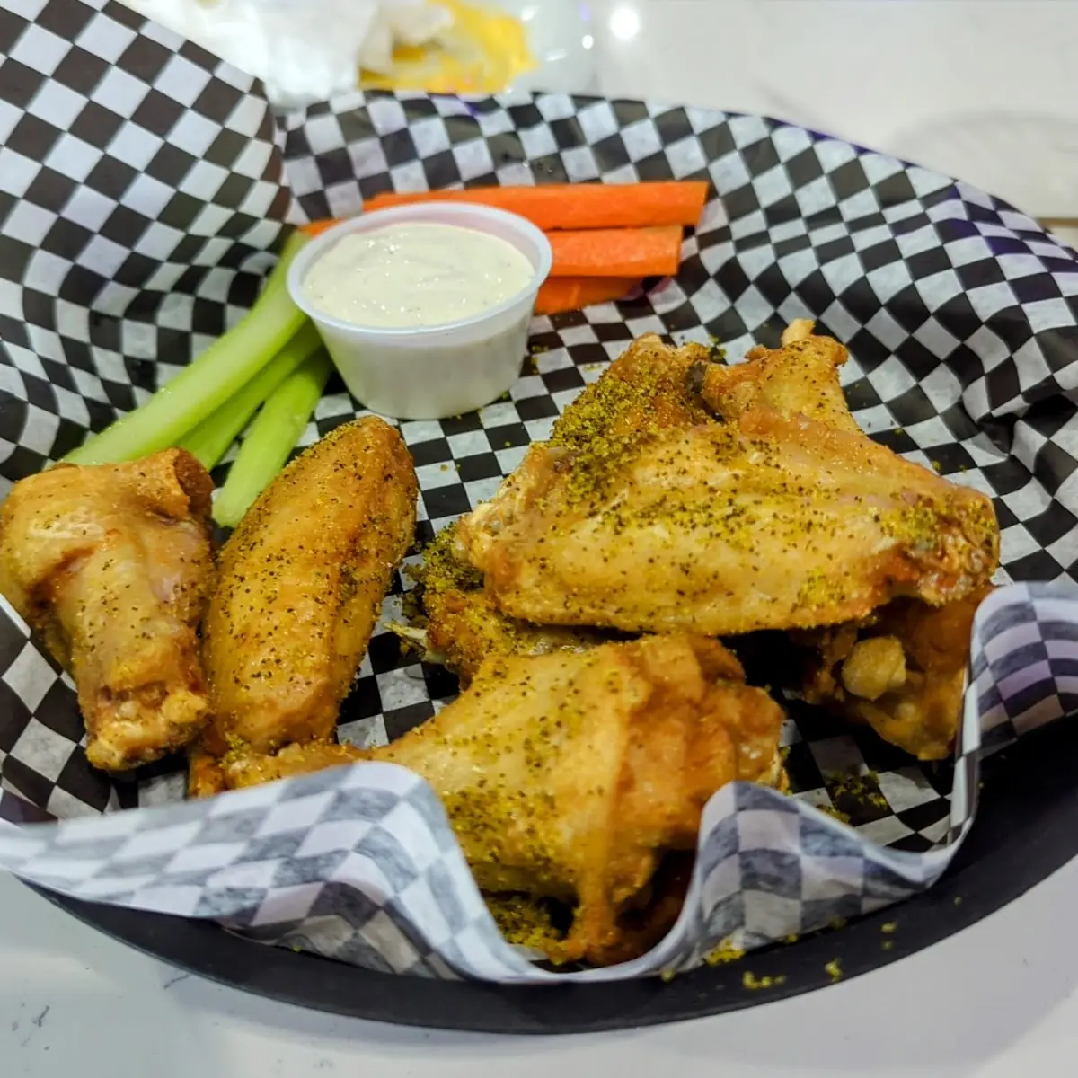 Lemon Pepper Dry Rub Bone in Wings