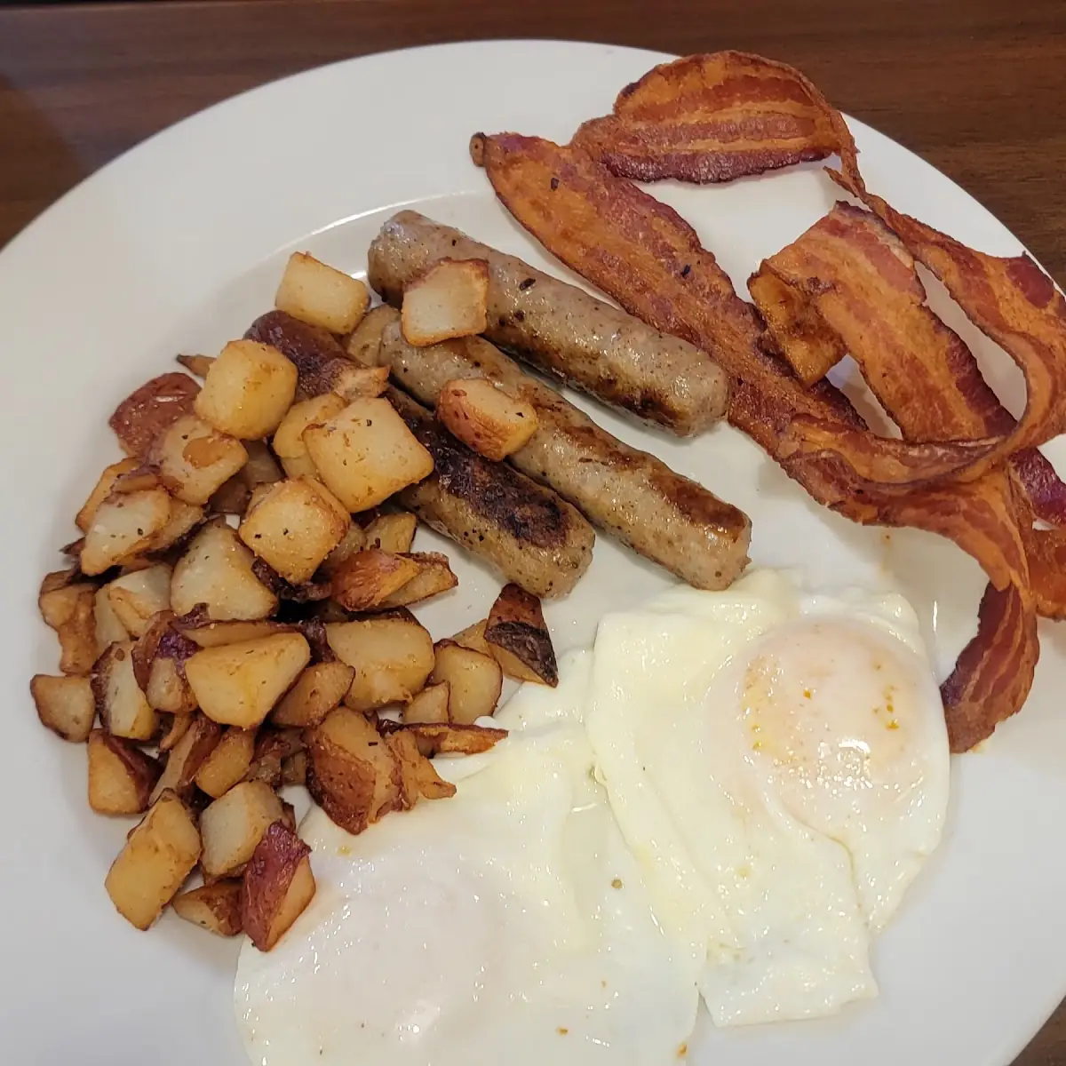 Eggs with Hashbrowns and Turkey Sausage