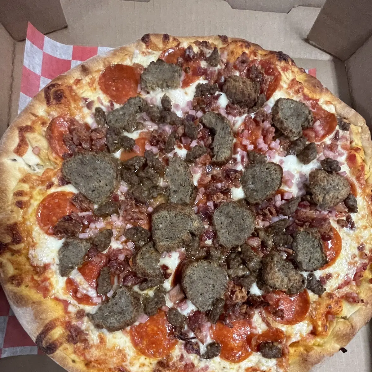 House Deluxe Pizza (14")