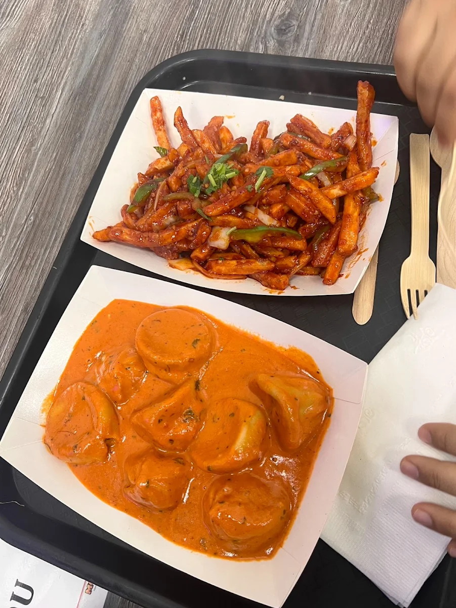 Makhani Veg Momos, Himalayan Kitchen