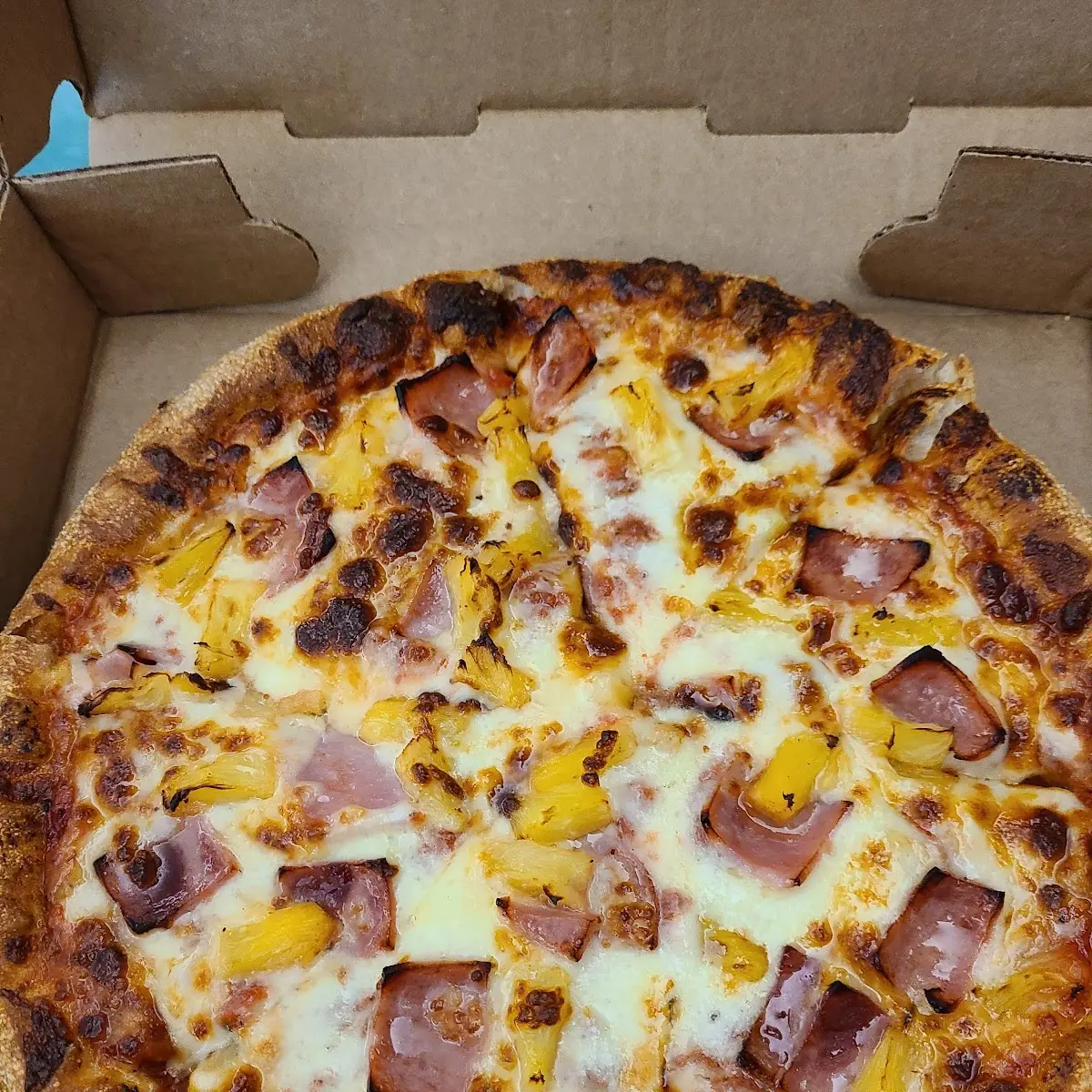 Hawaiian Pizza